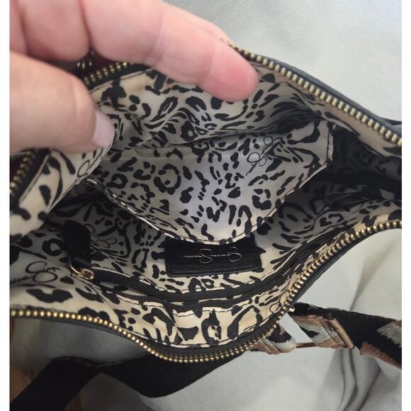 Jessica Simpson Boho Crossbody Southwestern Black Silver Stud Aztec Saddle - Picture 5 of 8